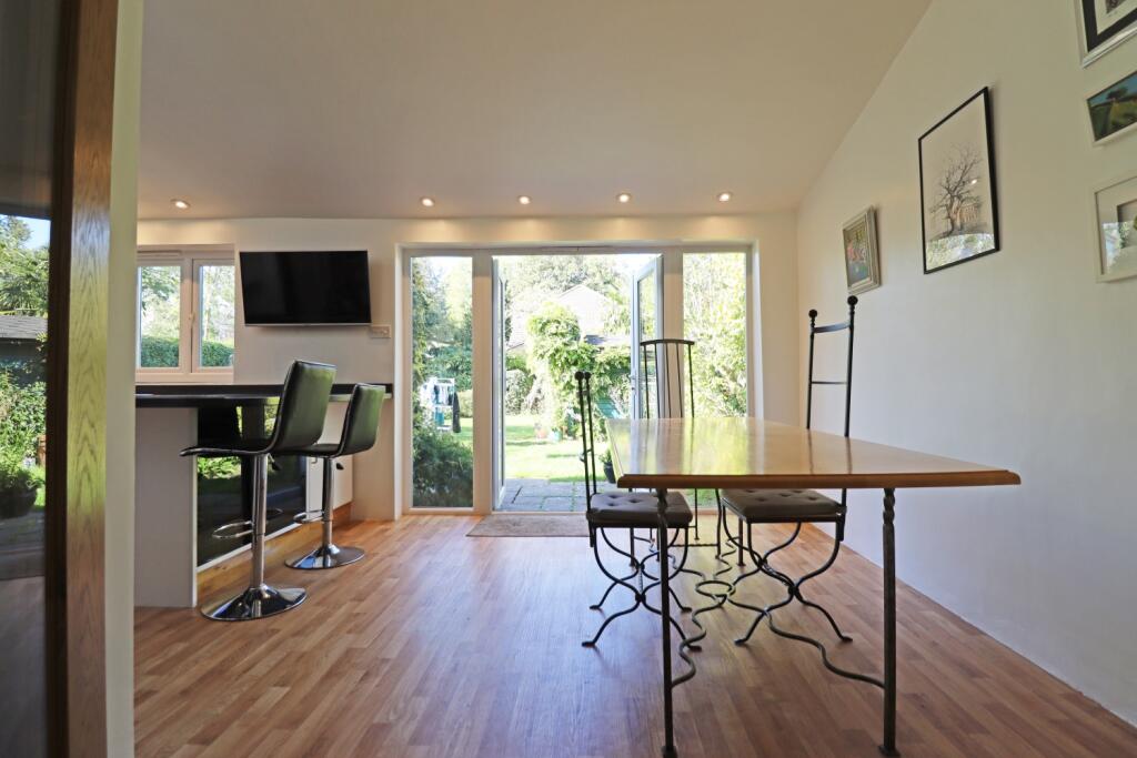 kitchen dining