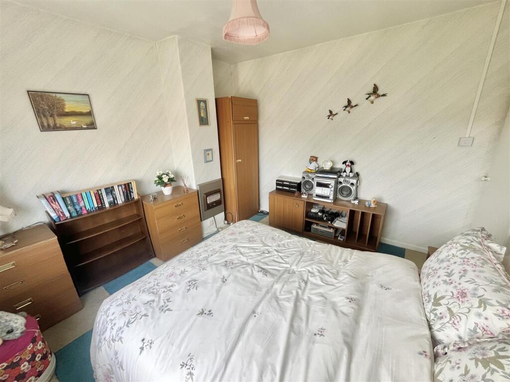 Bedroom 2 Aspect 4