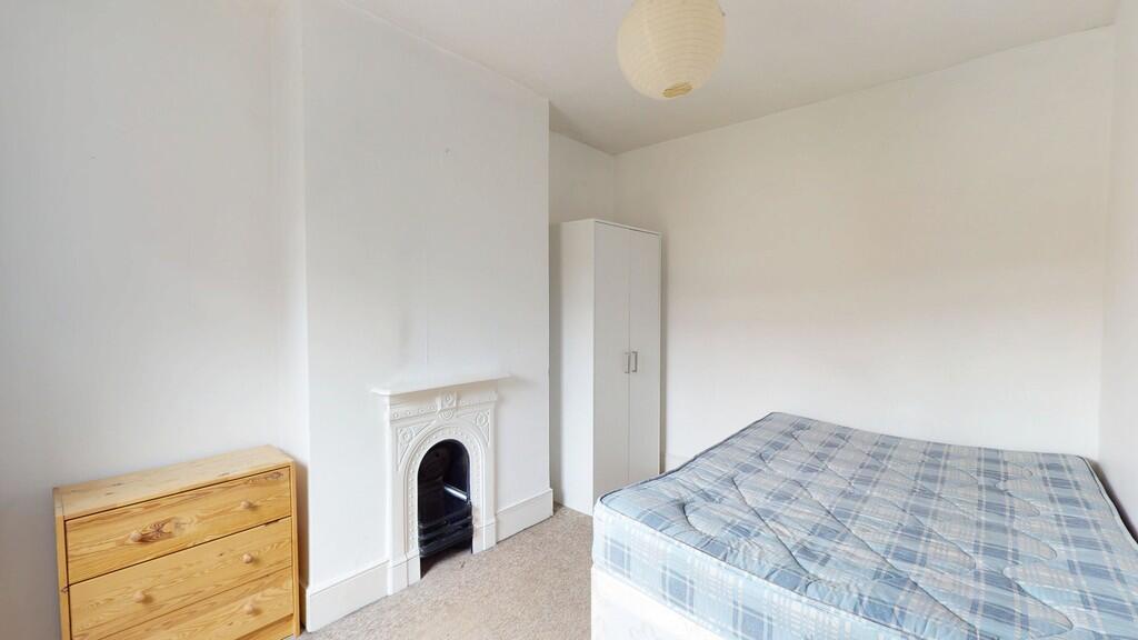 Bedroom 2- Angle ...