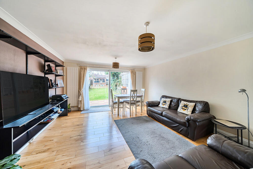 1376314-11-690b6f...