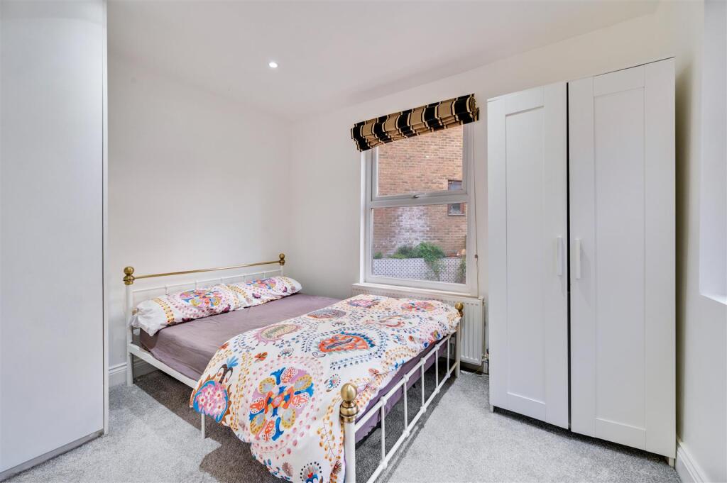 Daniels_ Acton Lane, London, NW10_02.jpg