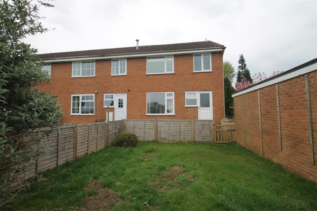 rear elevation.JPG