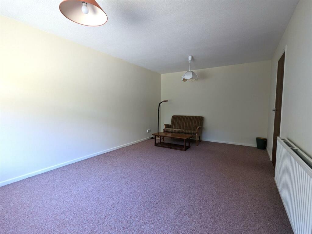 Sitting Room 2.jpg