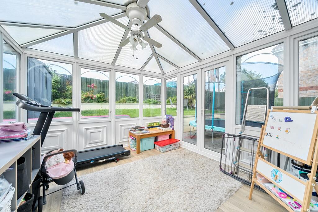 1318103-11-686e982747ad4