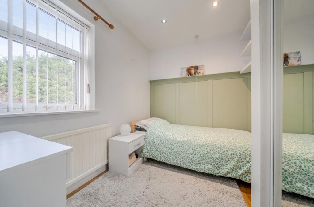 1385952-13-6932cf5354696