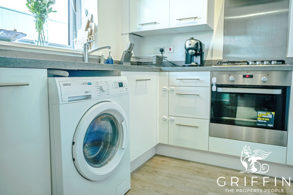 usereditedphoto68d3456euseredited085b4baf73