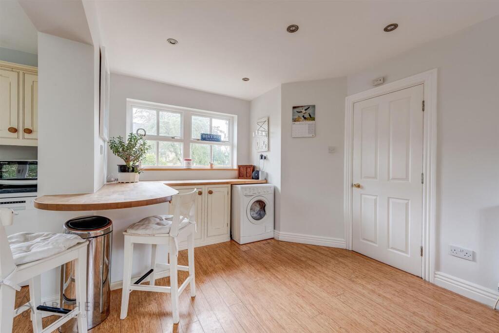1OakholmeMews(Interior)-6.jpg