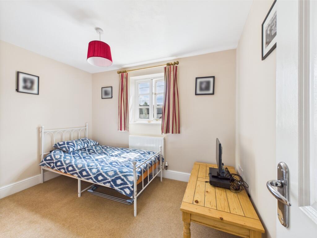 21. 27541dcb772c4b40b33fa09077db9376_80_CAM04922G0