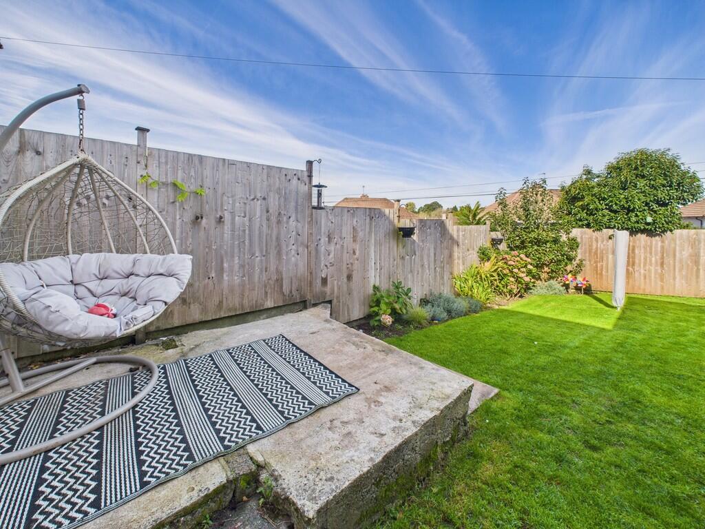 CAM02089G0-PR0575...