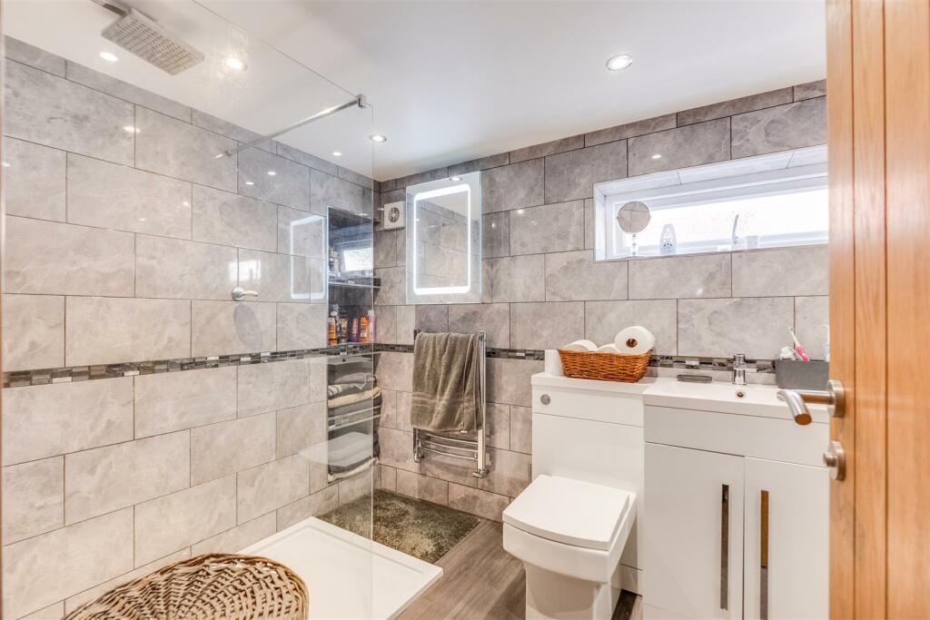 Constables - Victoria Road-10.jpg