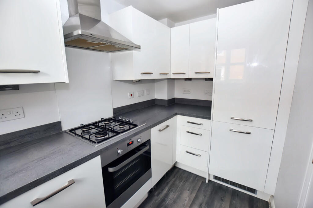 Kitchen 3