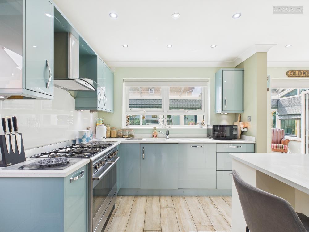 Kitchen Breakfast Room
