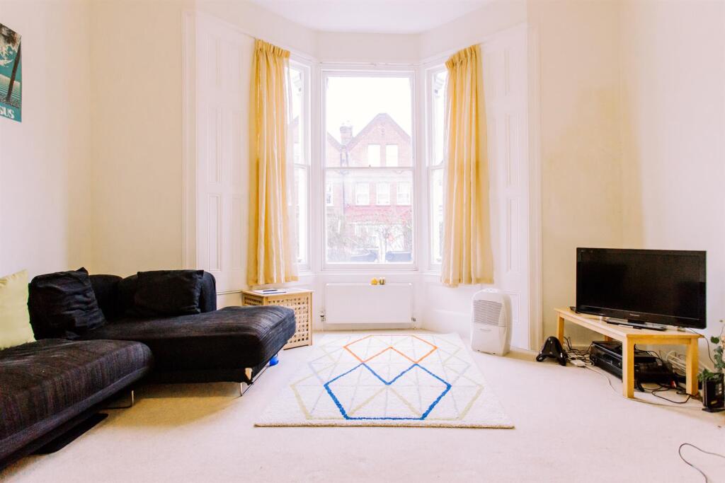 1920px_MB_ferme park road_finsbury park_davies dav