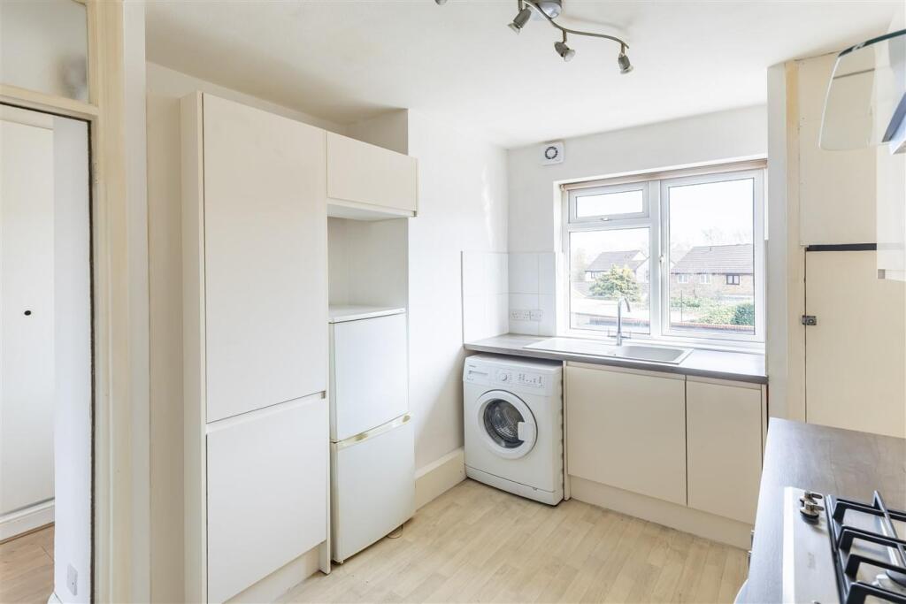 14a Forest Dr (12).jpg