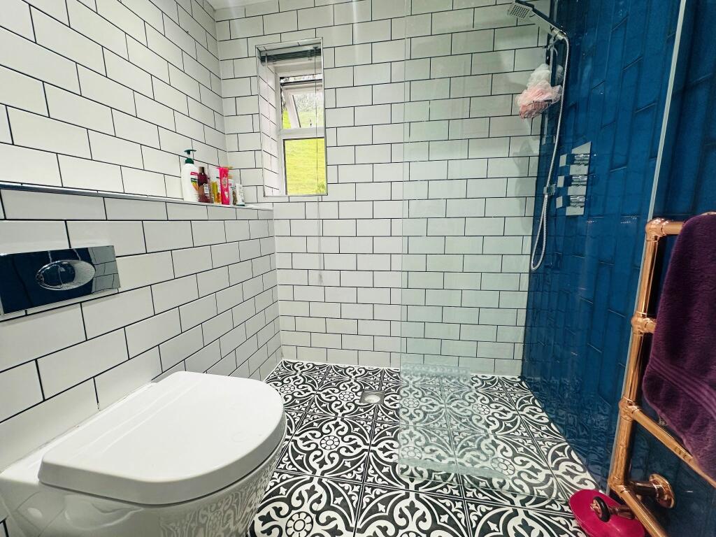 Bathroom 12