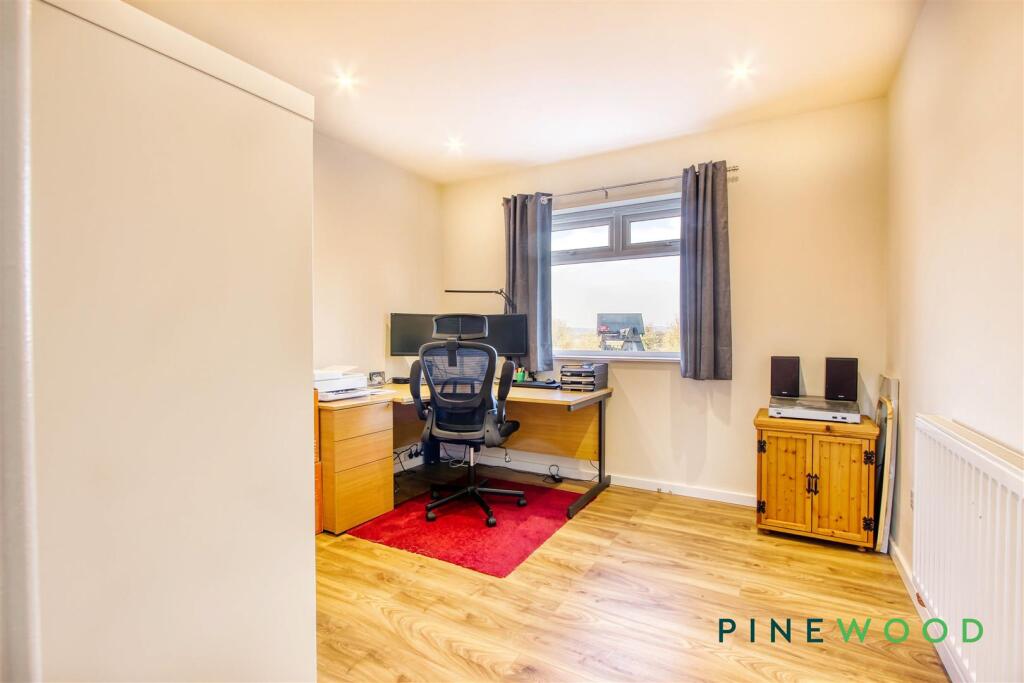 OFFICE/ BED 4 (HOUSE)