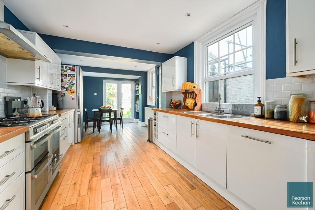 115 Maldon Road, BN1 (14).jpg