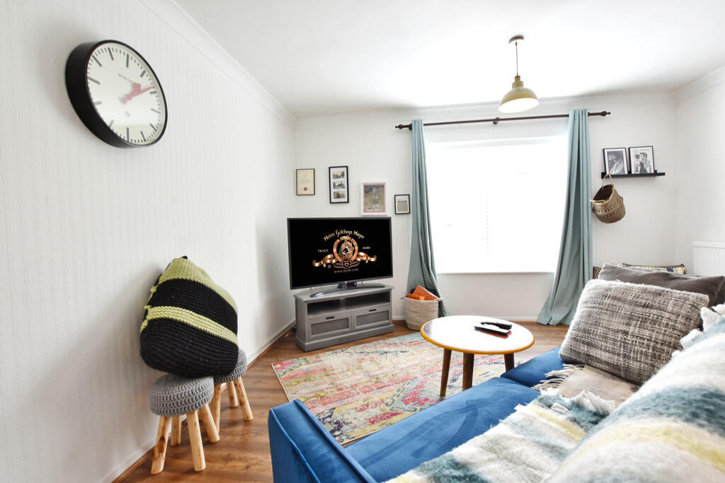 Living Room - Det...