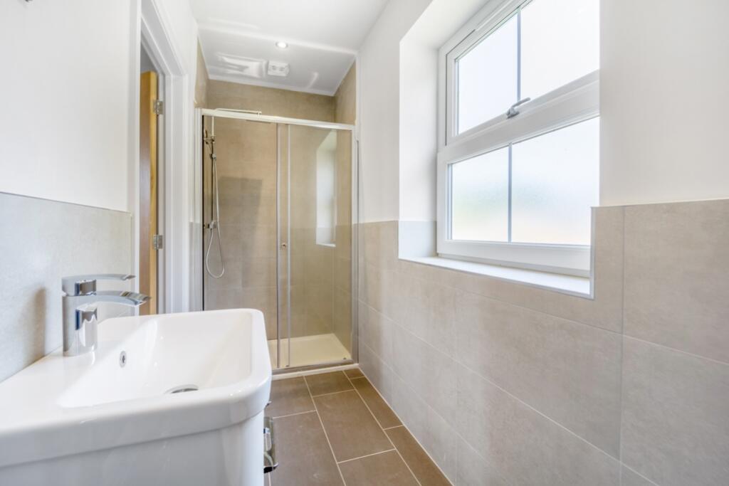 Plot 14, The Parklands (Sudbrooke)-17