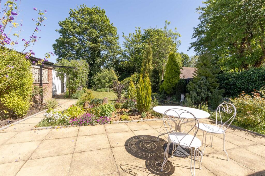 Newts End, 25 Pool Street