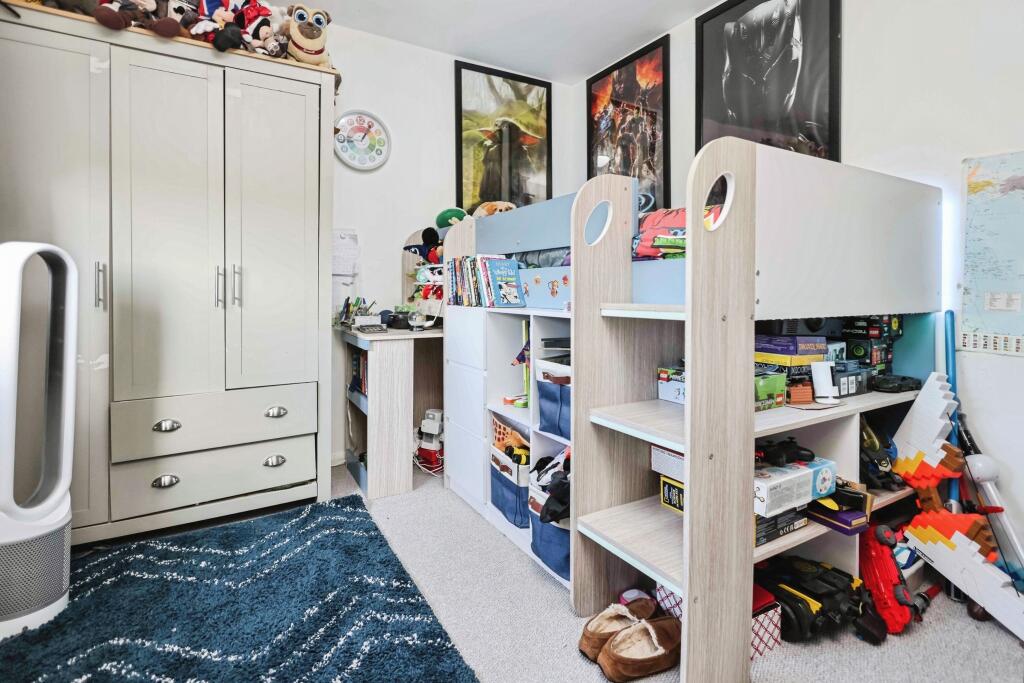 8temesideclosewr158ub-40