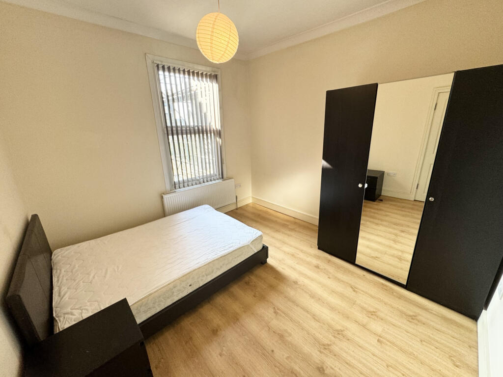 5 Bedroom to rent- HMO