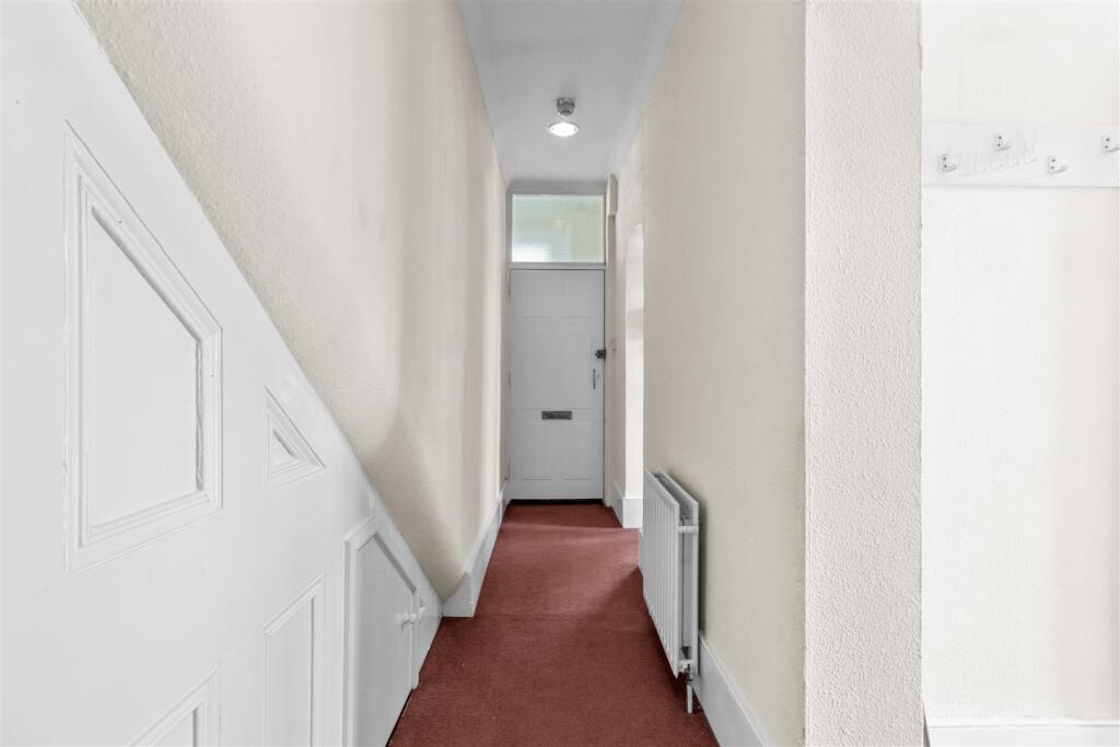 entrance hall.jpg