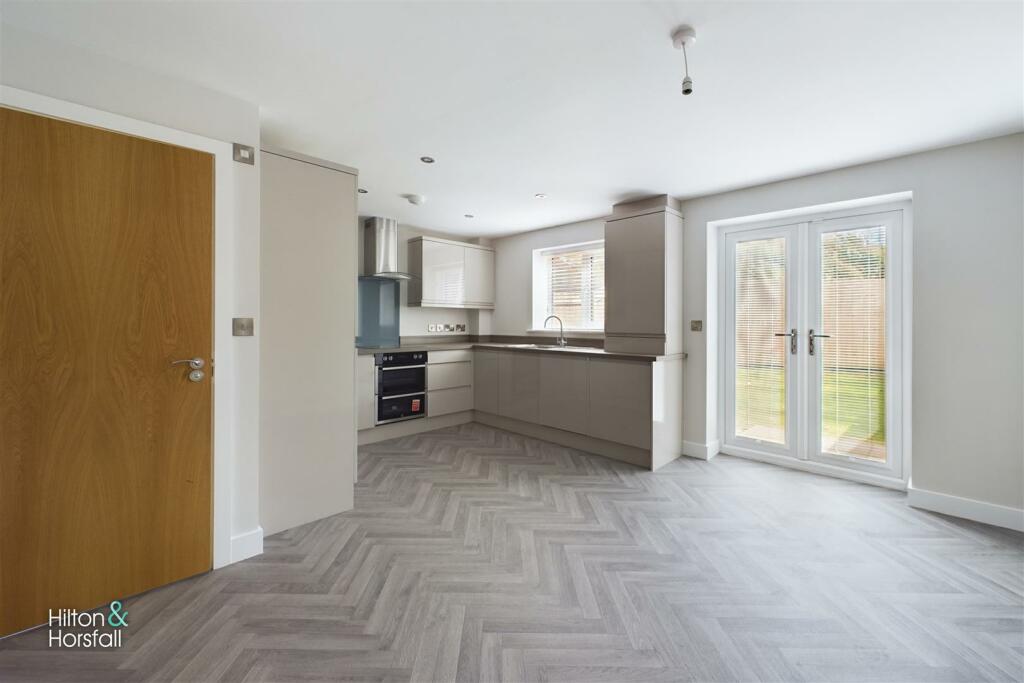Millers Green, Worsthorne - Plot 5