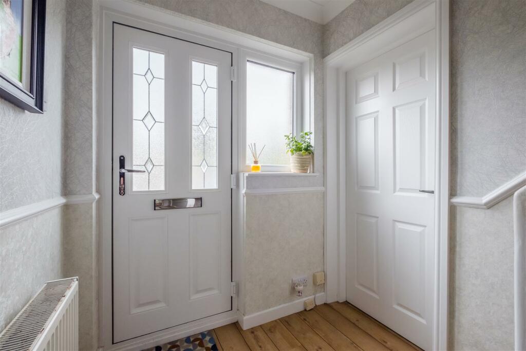 HALL.jpg