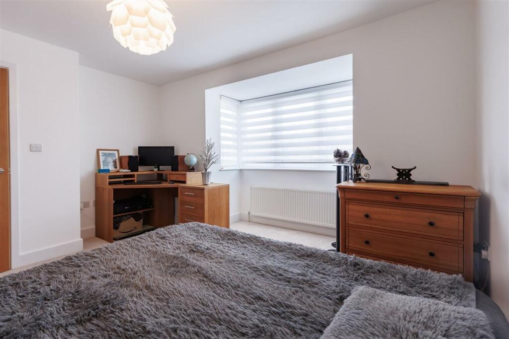 5 Cumley Rd   (23).jpg