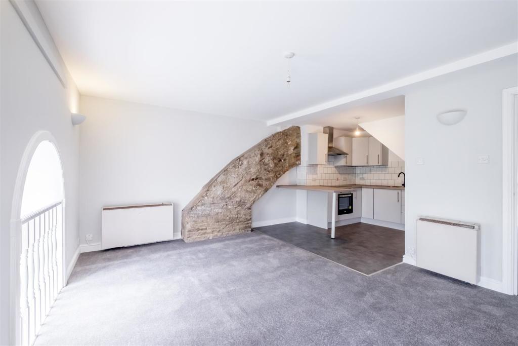 Living/kitchen/diner