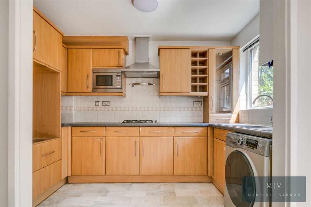 Turnpike Link 142 MV-9.jpg