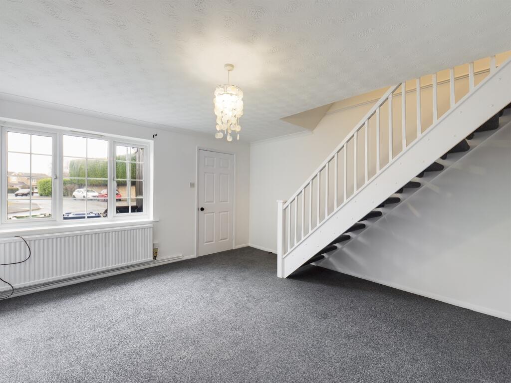 CAM00227P1-PR0478-STILL12