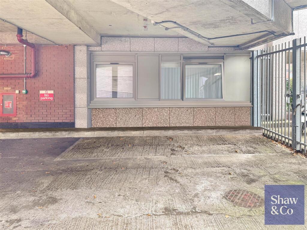 Parking._enhanced.jpg