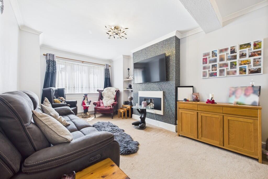 CAM01085G0-PR0576...