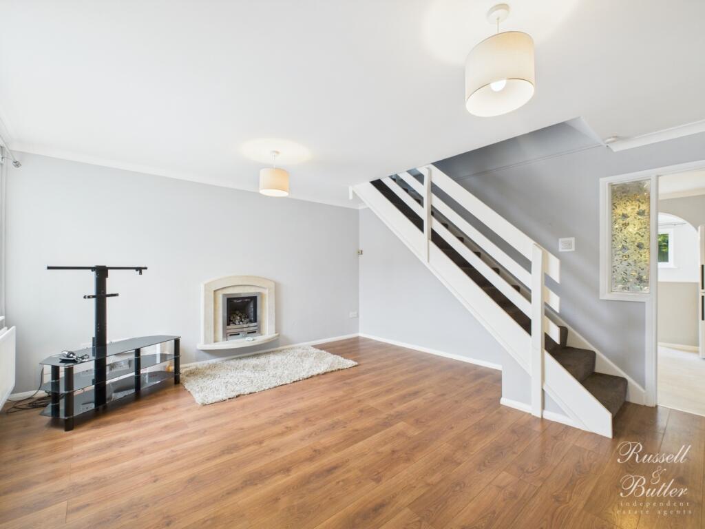 CAM01995G0-PR0279-STILL002