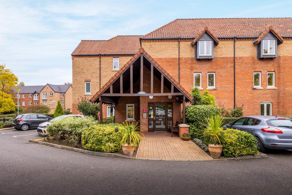 48 Swallows Court (Spalding)-7.jpg