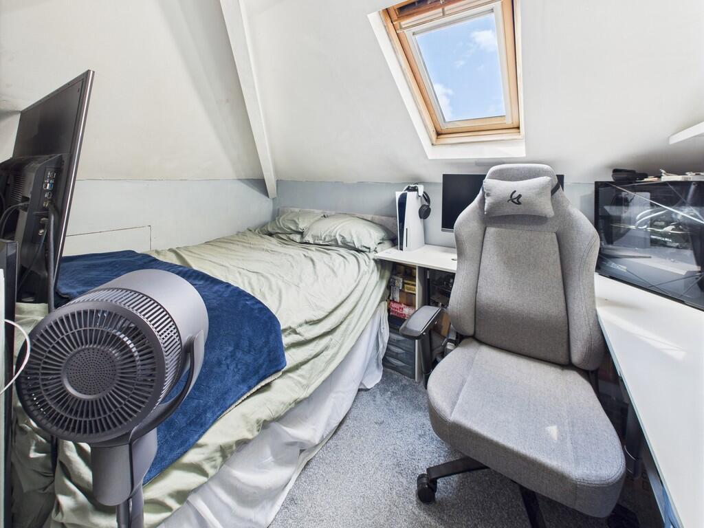 CAM03974G0-PR0191...