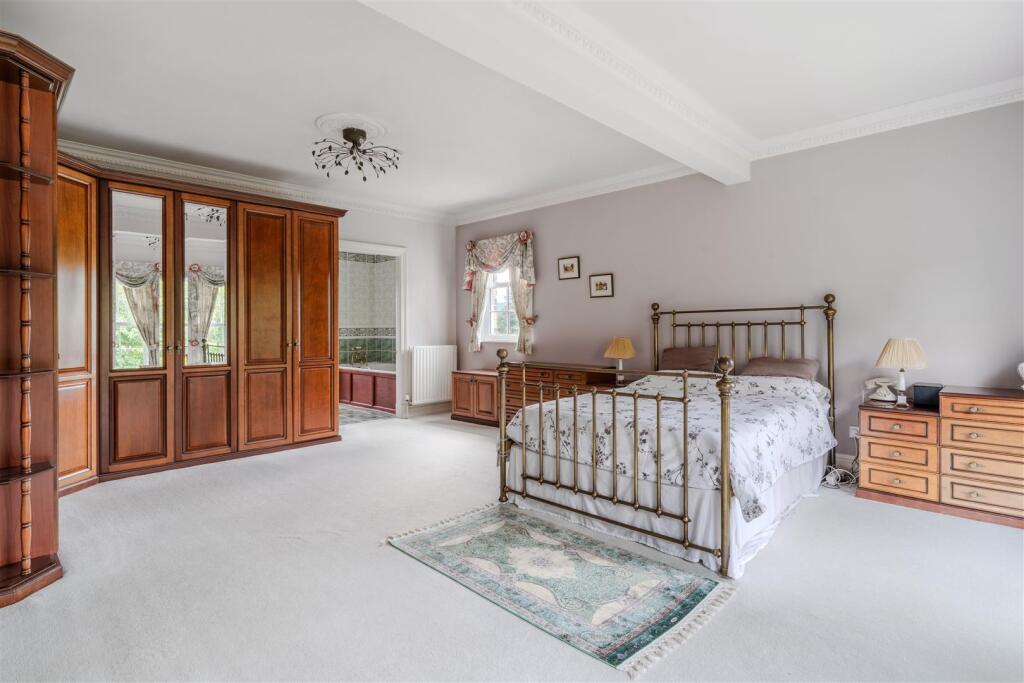 Bedroom5.jpg