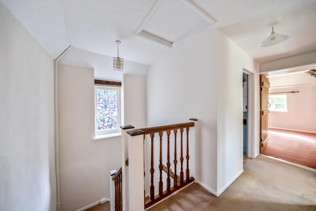 1346937-7-68b180b...