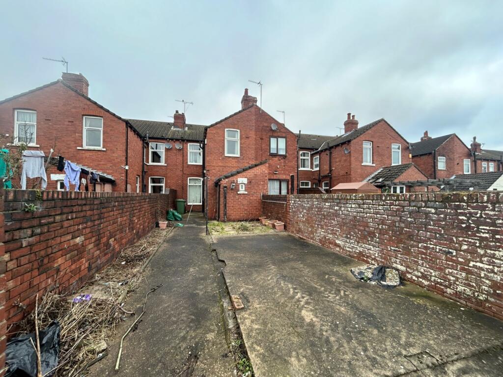 6 St Nicholas Street  (2)