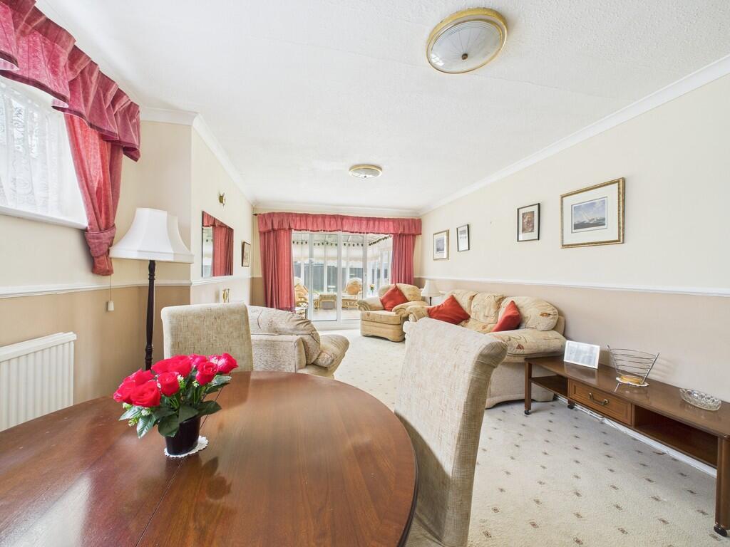 CAM02089G0-PR0458...