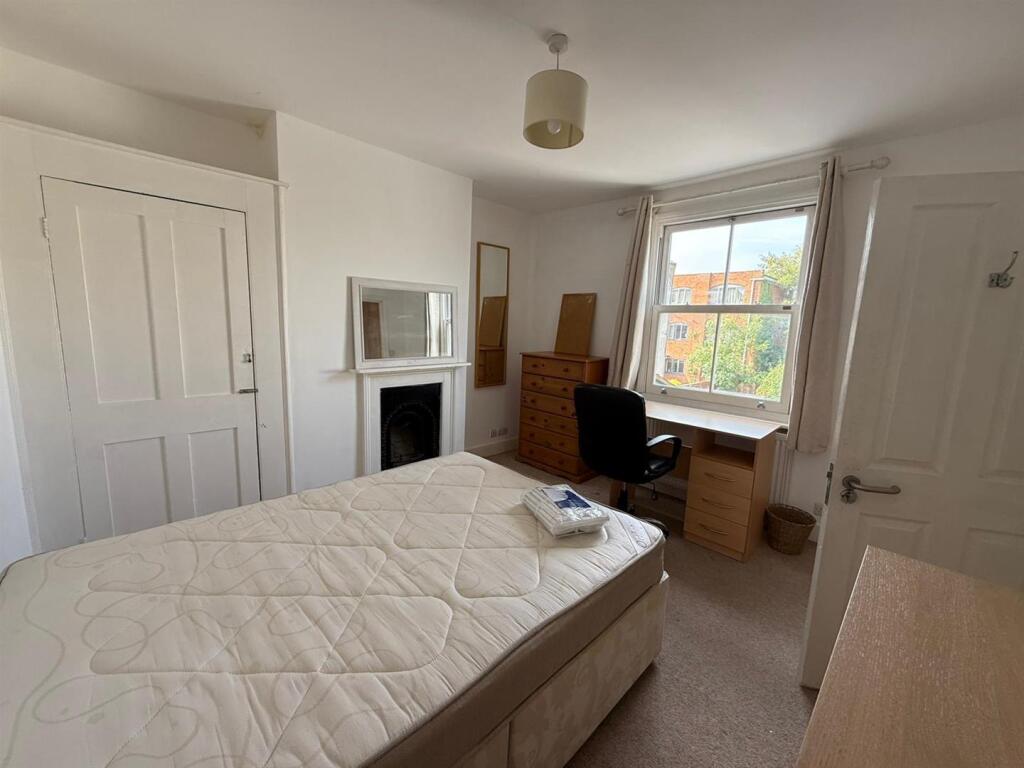 WhatsApp Image 2025-08-22 at 11.22.46 AM (1).jpeg