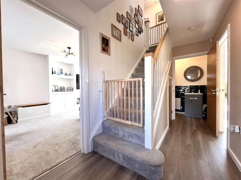 Entrance Hall 450