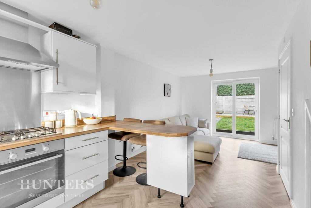 Kitchen to Lounge