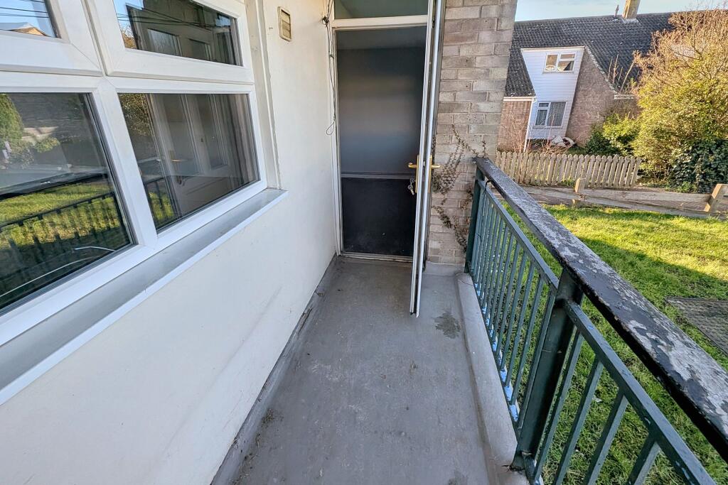 1 Hawthorne House, Saunders Close, Huntingdon, Cambridgeshire, PE29 7AJ