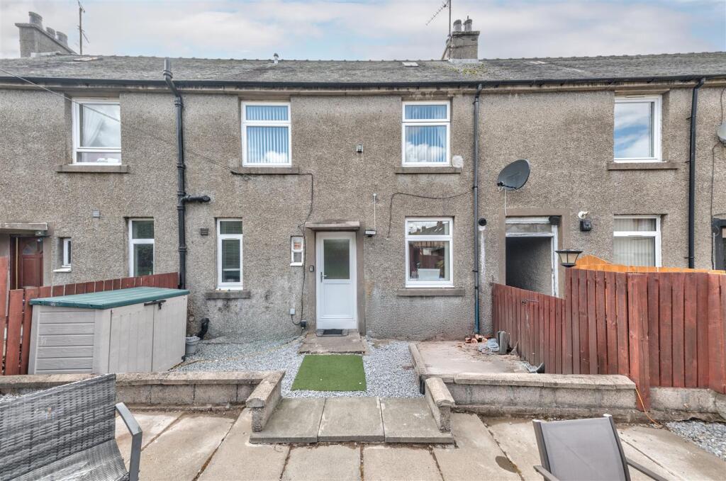 13 Lowson Avenue Forfar-17.JPG