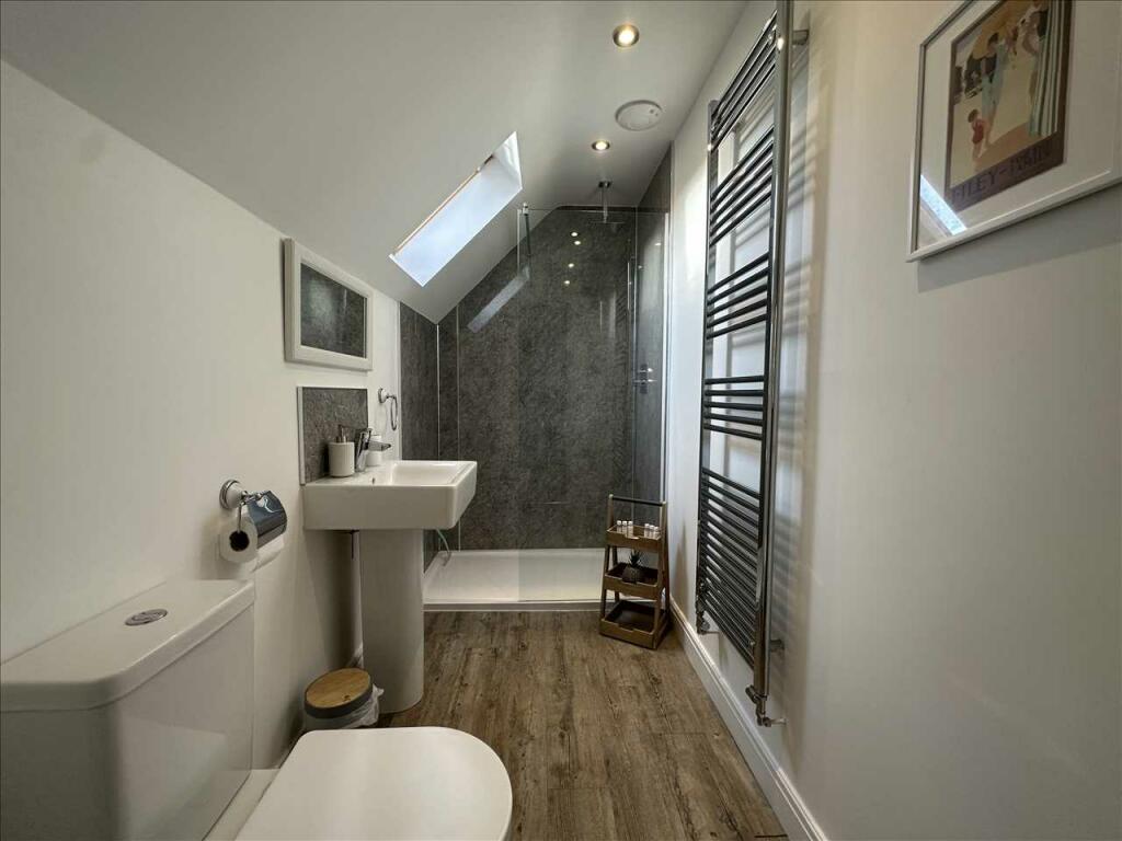 Ensuite