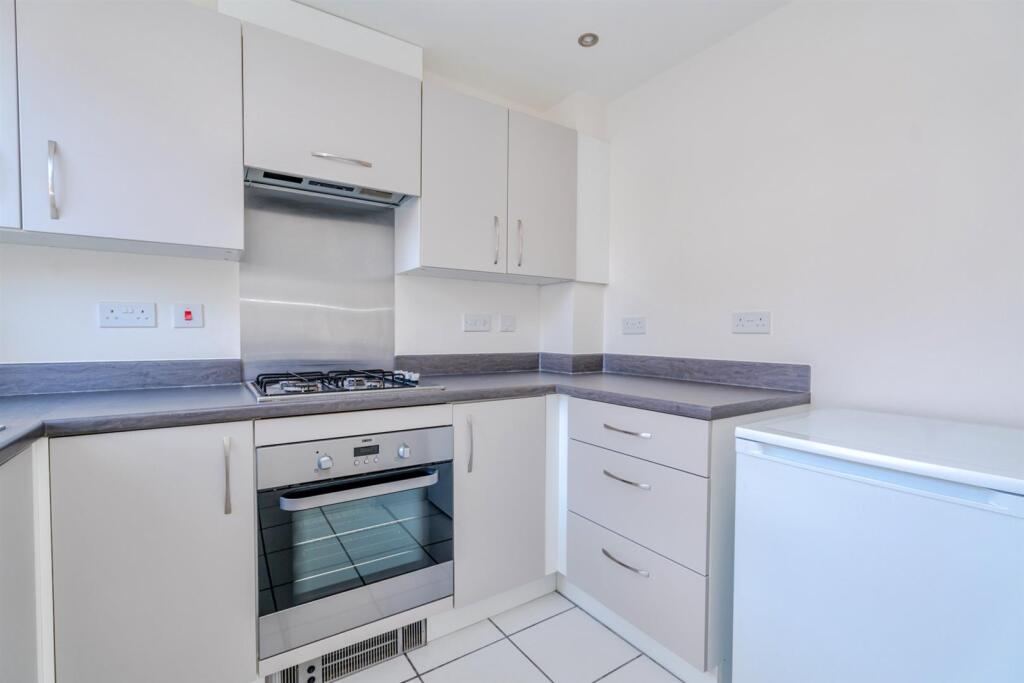 23, Hallum Way, Hednesford, Cannock, WS12 4TX (5 o