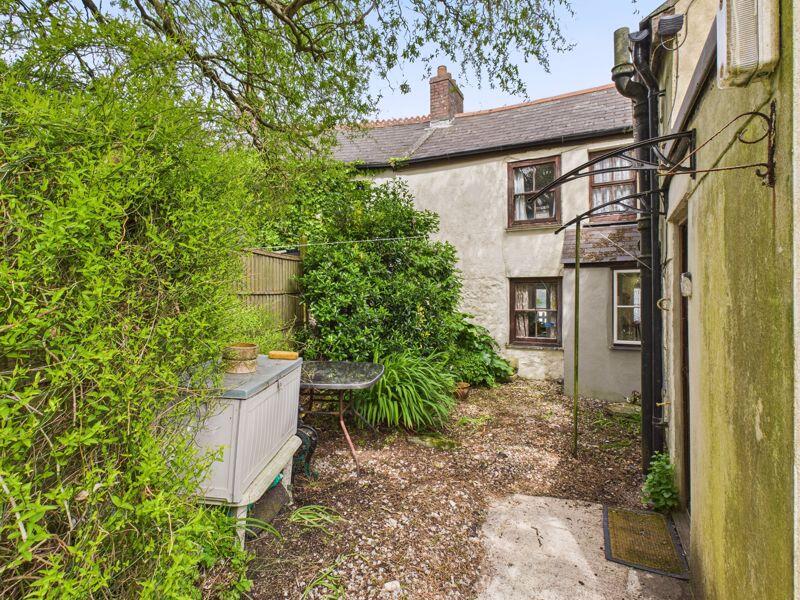 garden and rear elevation